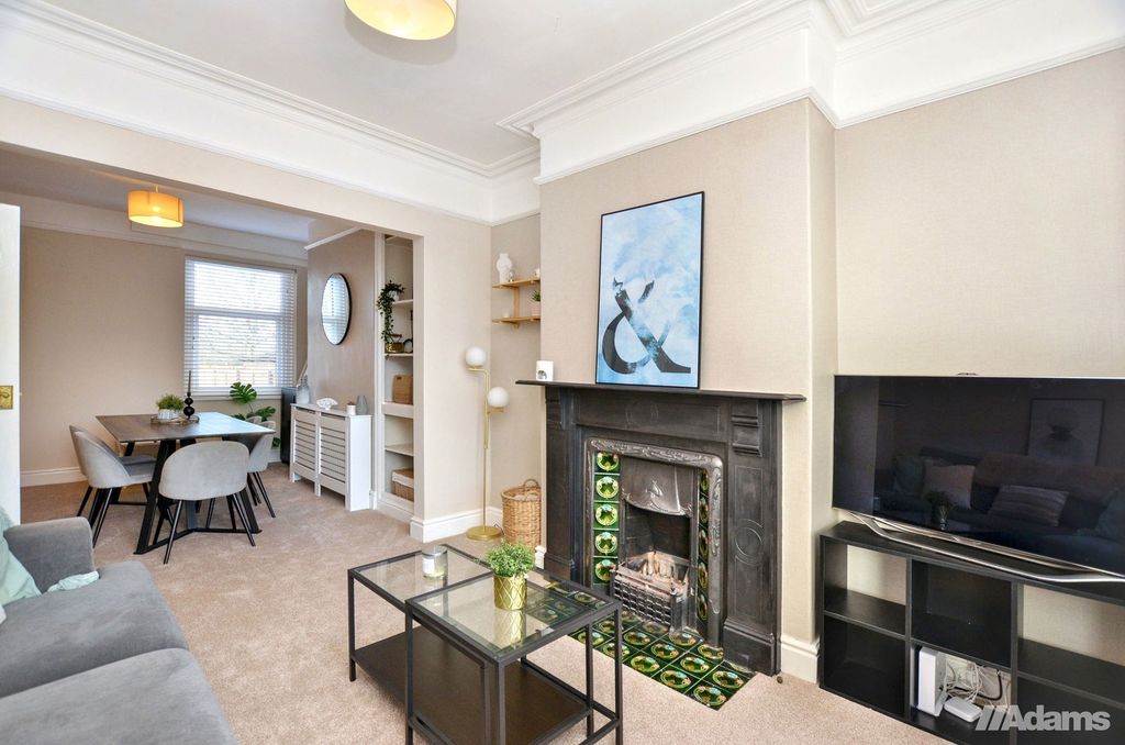 Property photo 2 of 22