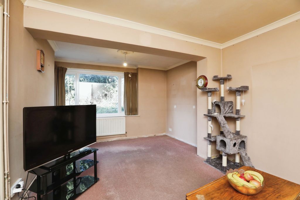 Property photo 3 of 17 Photography