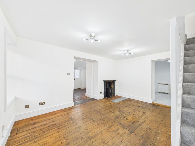 Property photo 2 of 15 Photo 5