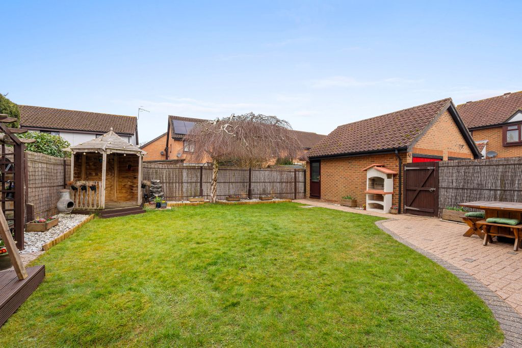 Property photo 2 of 18 Picture No. 02