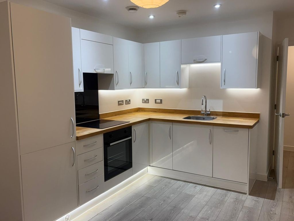 Property photo 3 of 5 Image