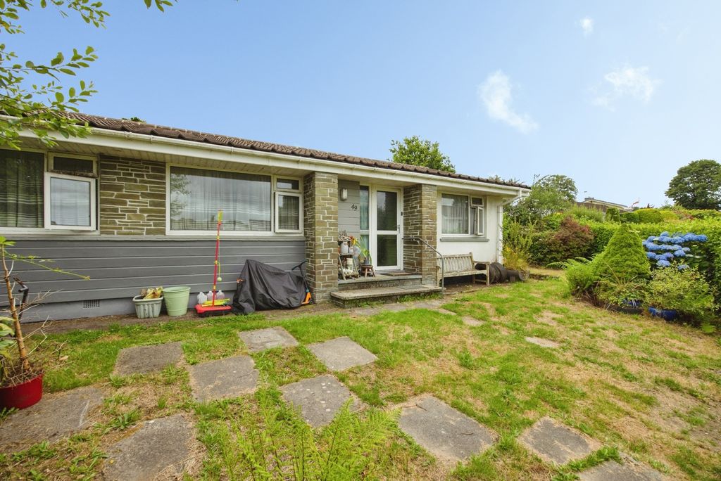 Property photo 1 of 17 Pbox-Img.Jpg