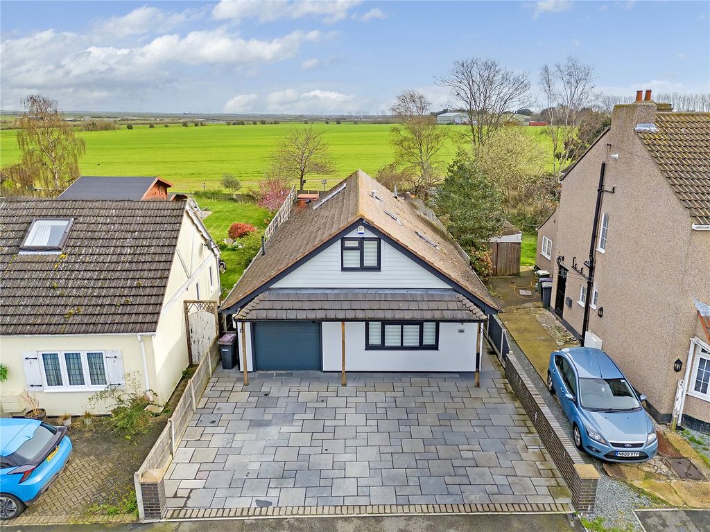 Property photo 1 of 22 Picture No. 26