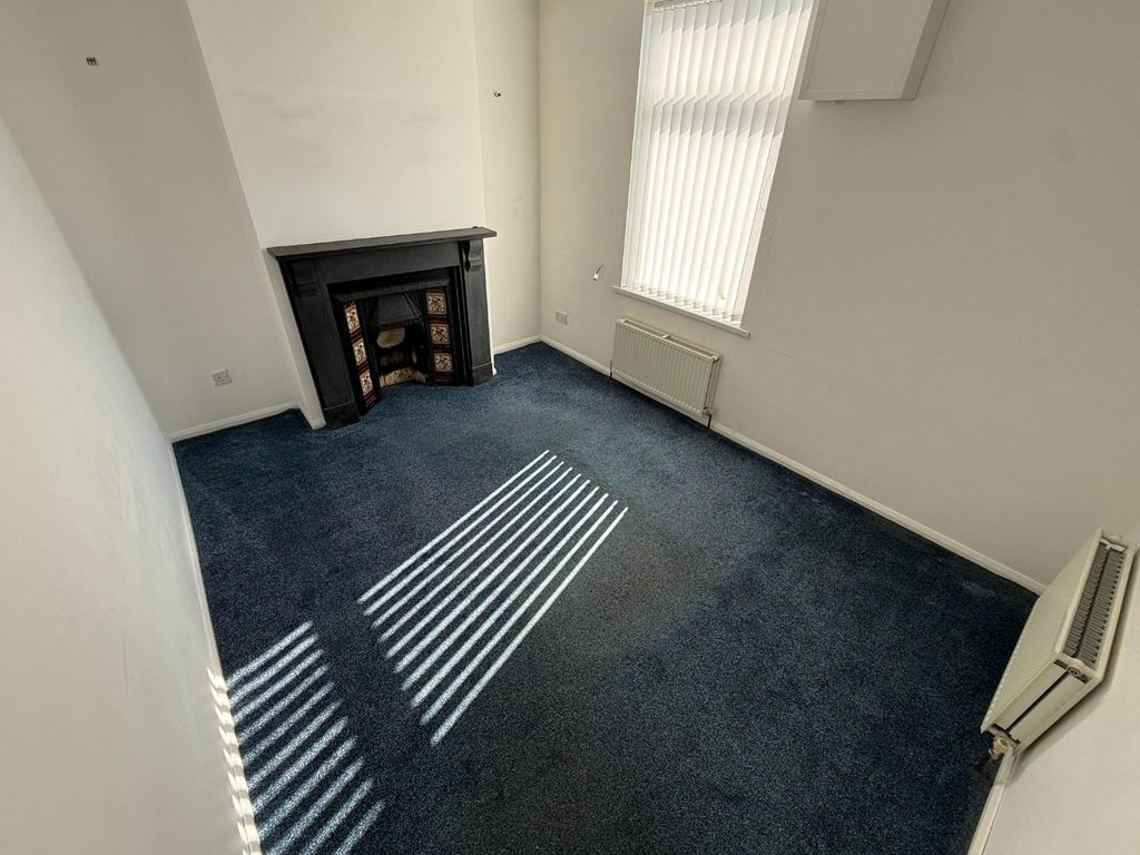 Property photo 3 of 7 Img_2121.Jpeg