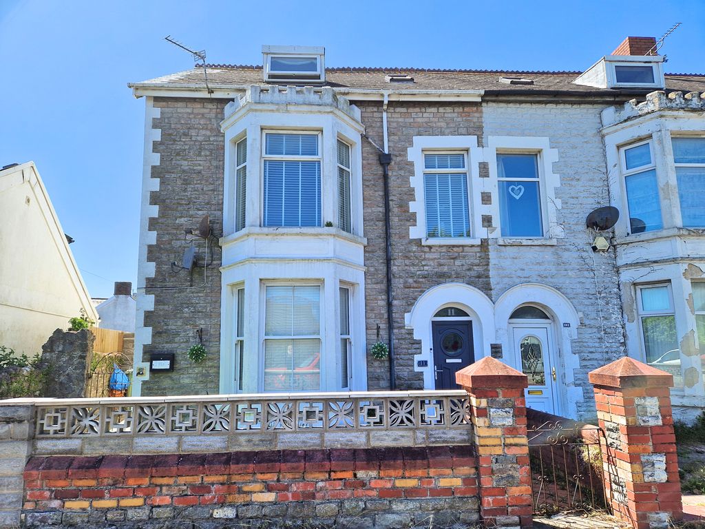 Property photo 1 of 24