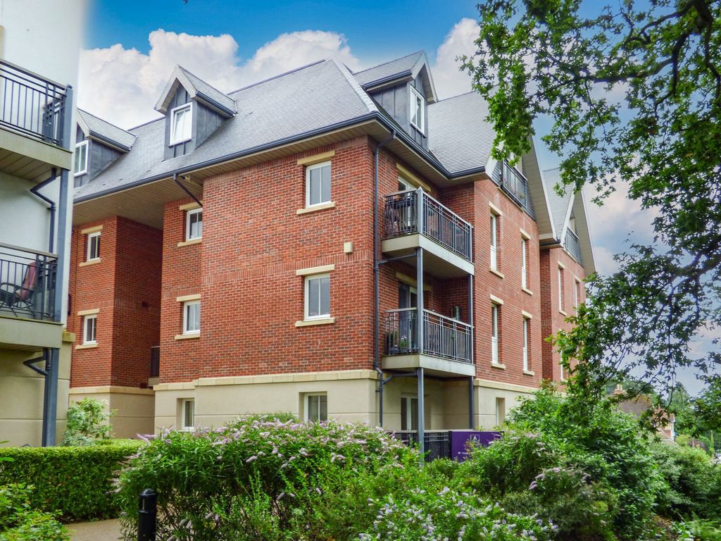 Property photo 1 of 14