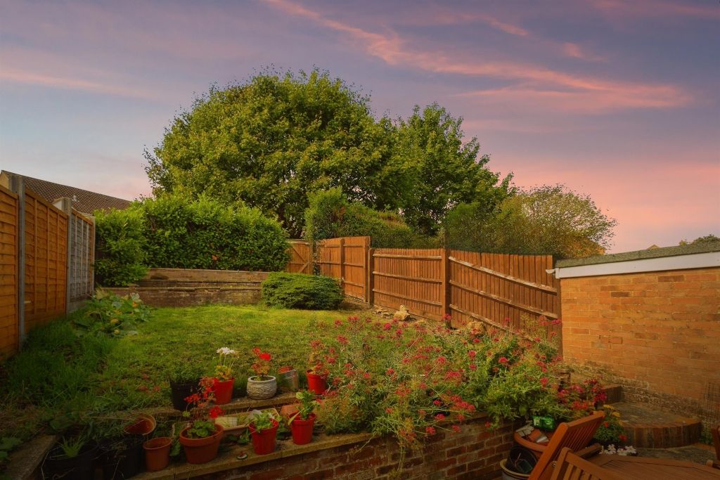 Property photo 1 of 23