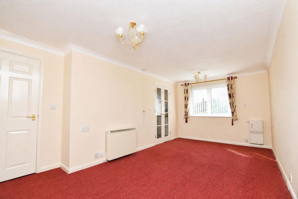 Property photo 3 of 14