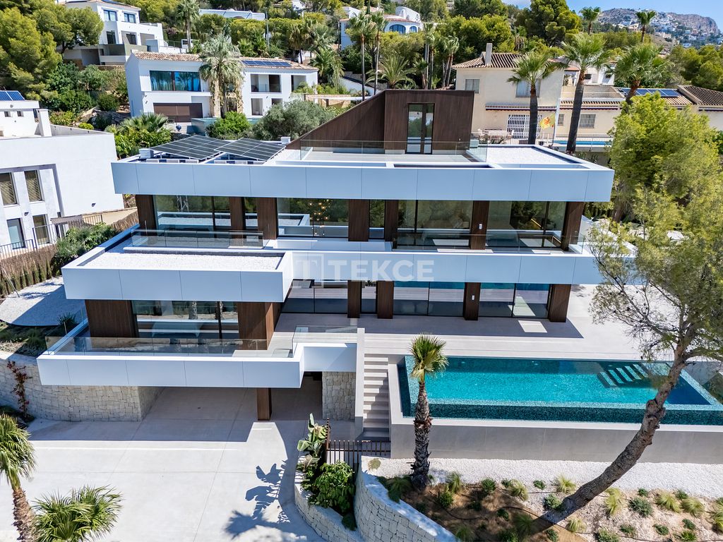 Property photo 3 of 53