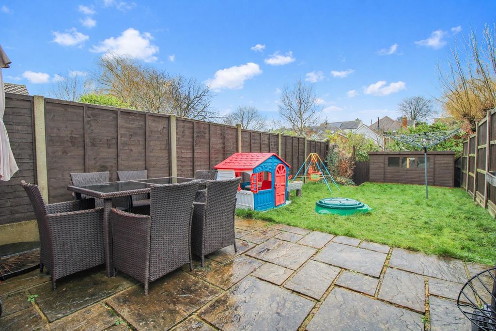 Property photo 3 of 14 Img_1000.Png