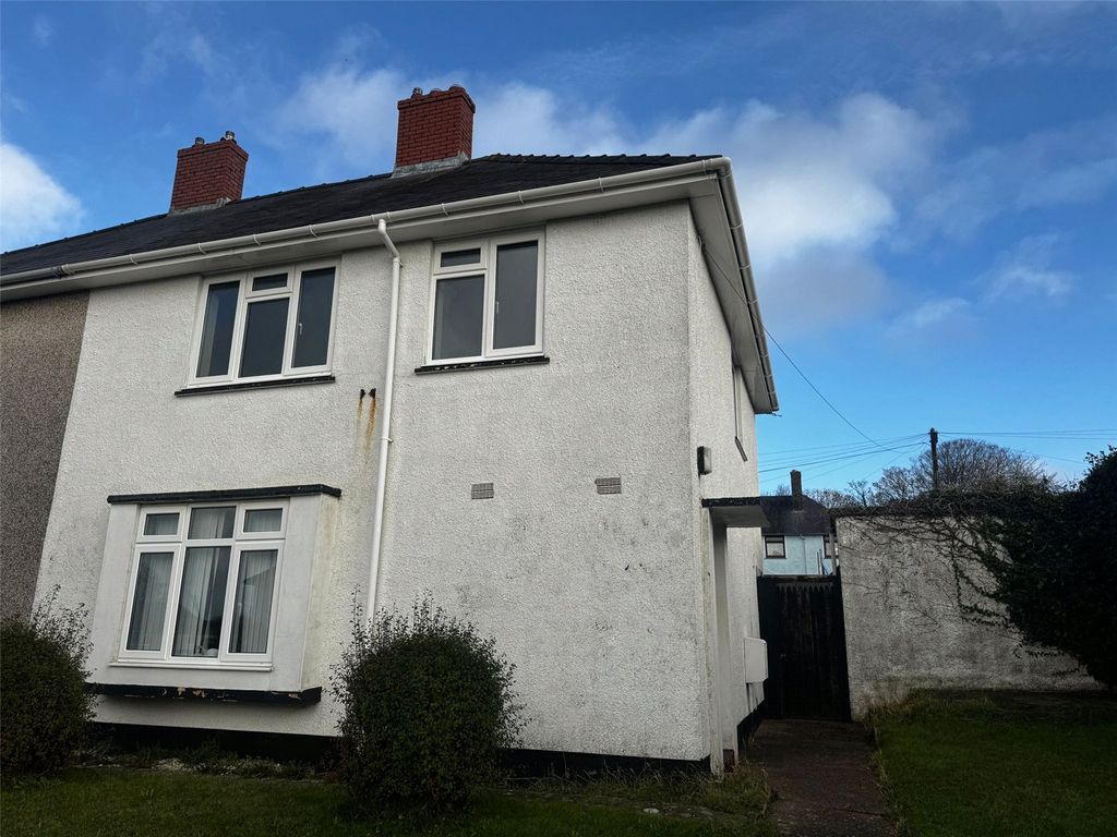 Property photo 2 of 19 Picture No. 30