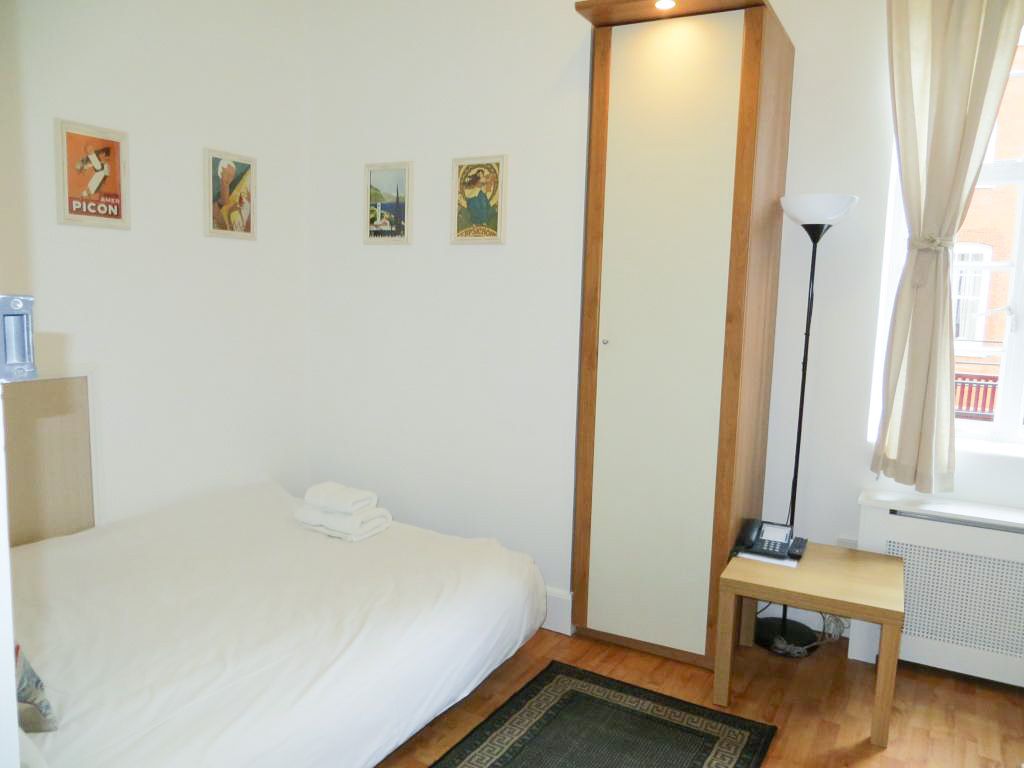 Property photo 2 of 5 Gallery