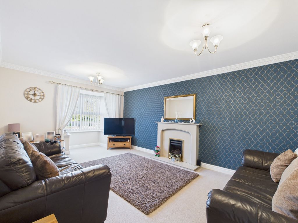 Property photo 2 of 23 4490847