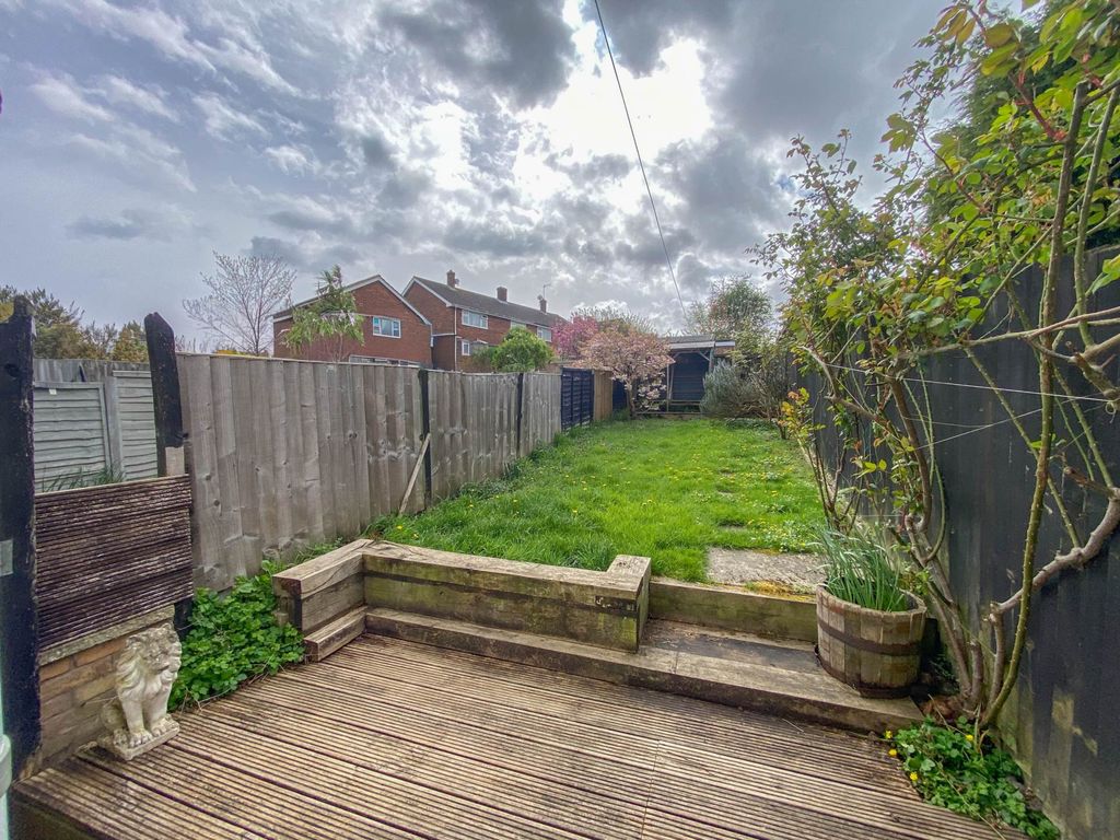 Property photo 2 of 9
