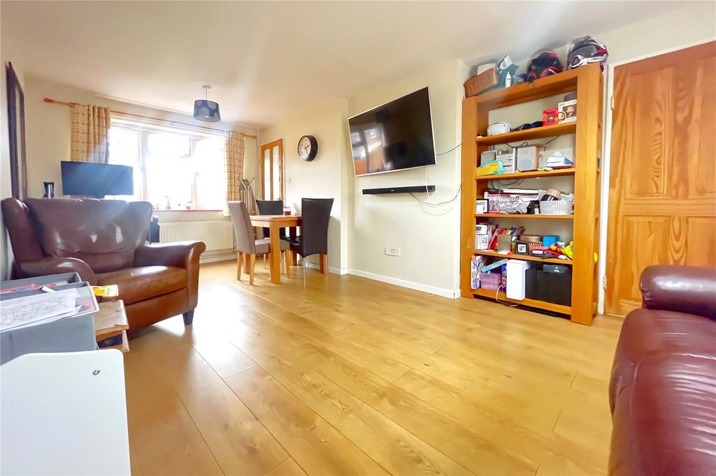 Property photo 2 of 7 Picture No. 06