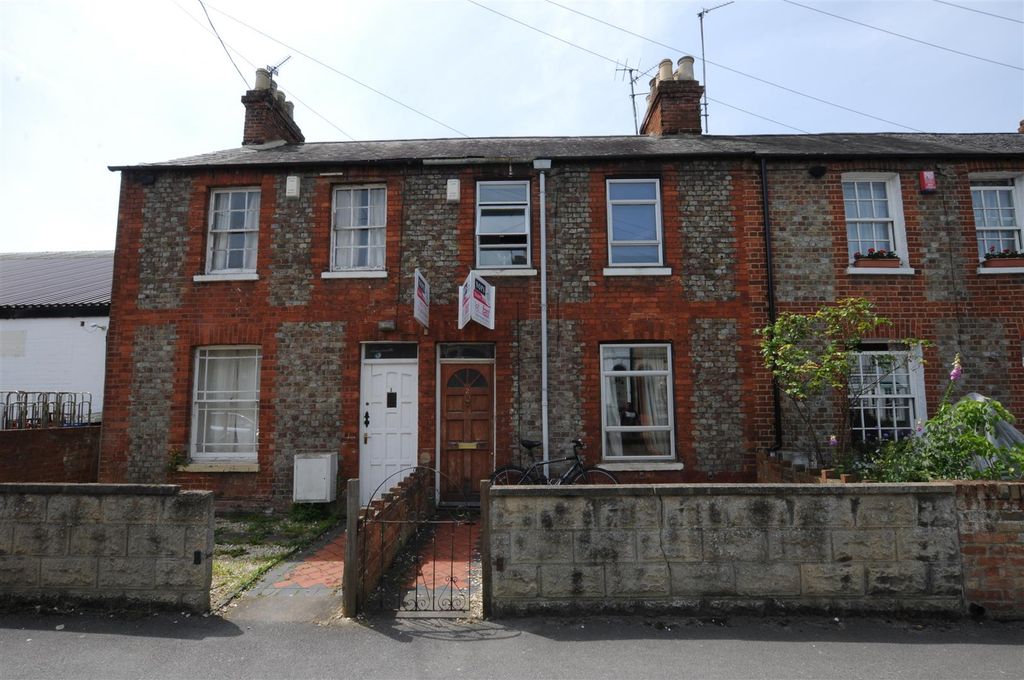 Property photo 1 of 6