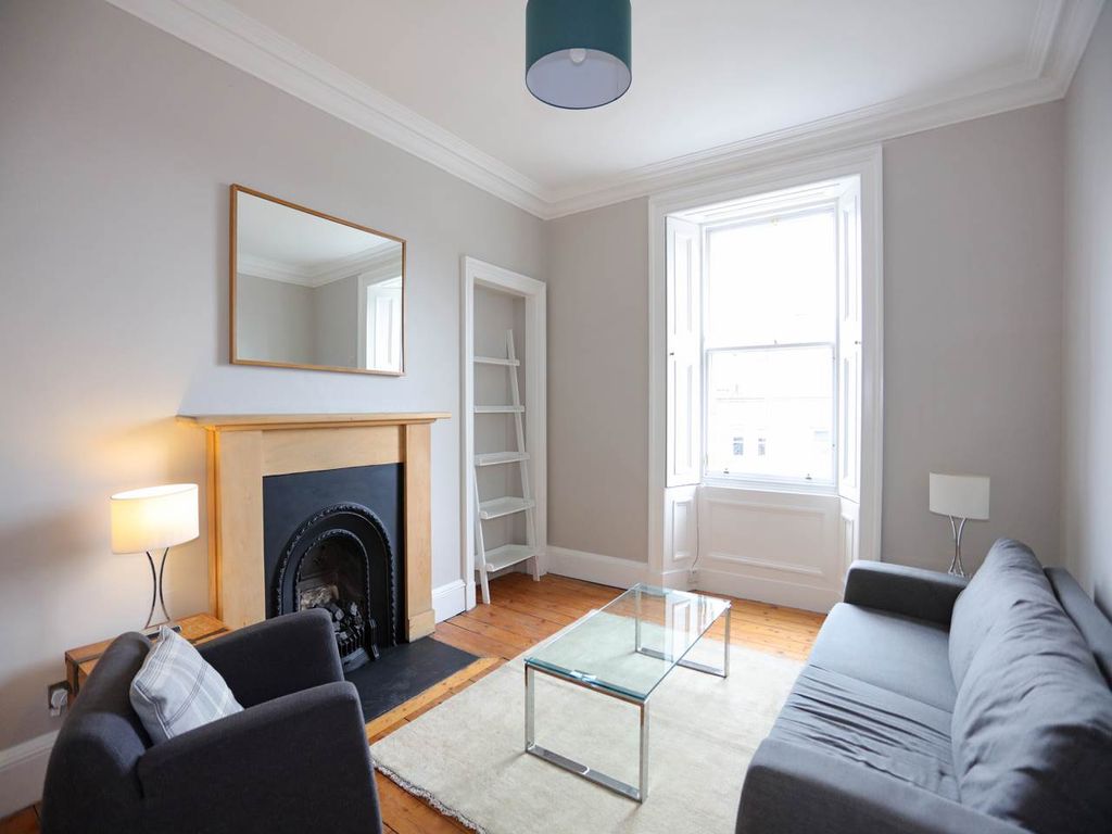 Property photo 1 of 11 1V7A0082