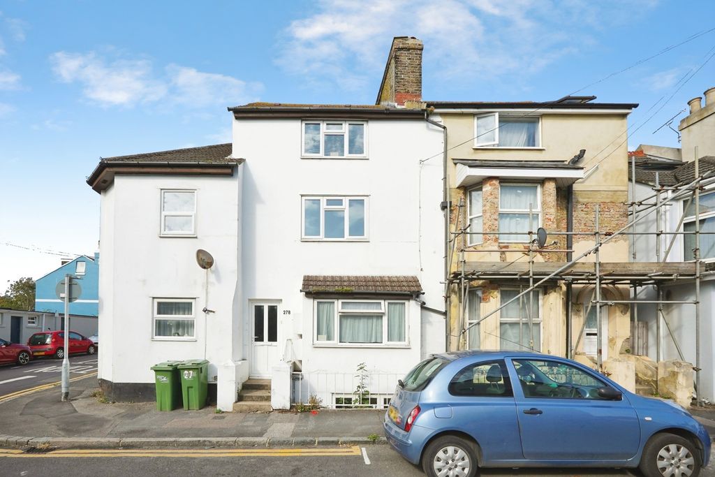 Property photo 1 of 15 Pbox-Img.Jpg