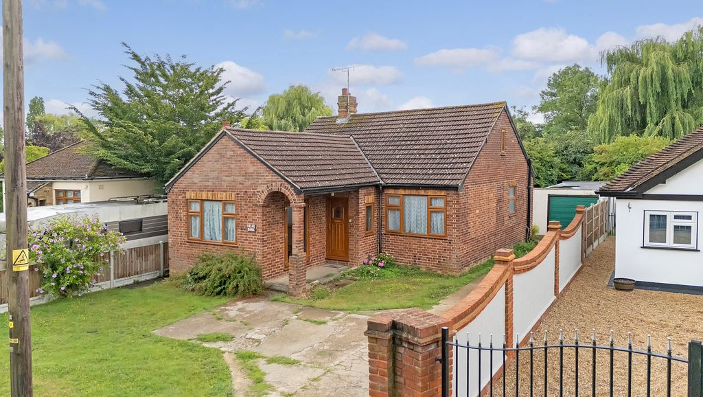 Property photo 2 of 16 Picture No. 04