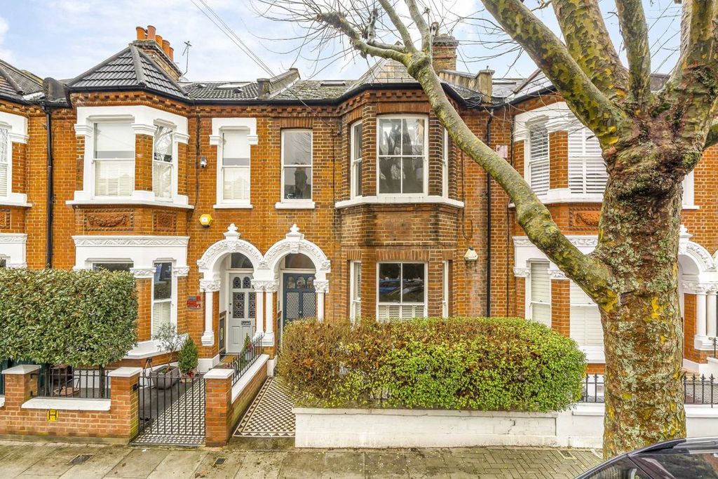 Property photo 1 of 7