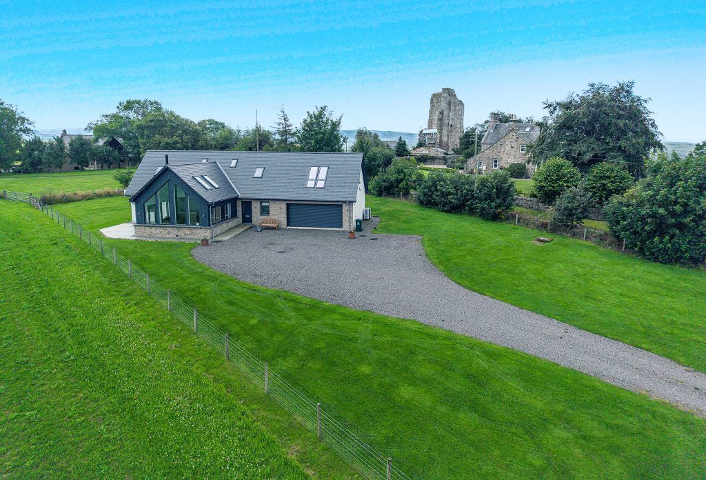 Property photo 1 of 26