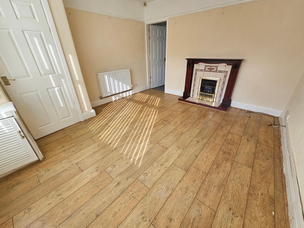 Property photo 3 of 19 20260319_144758