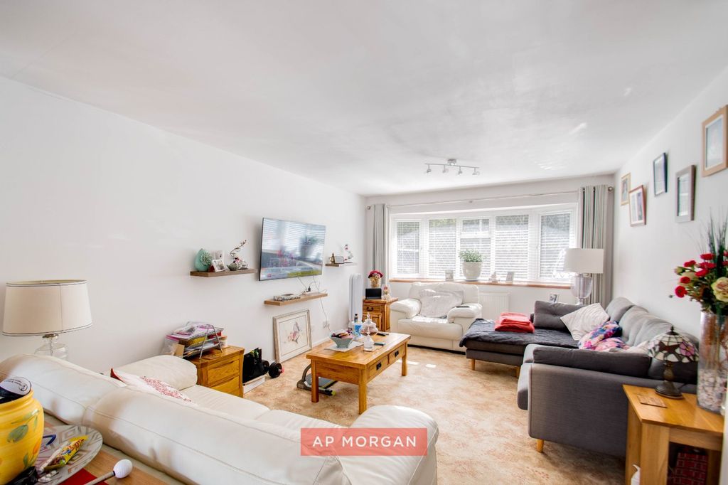 Property photo 2 of 13 Picture No. 07