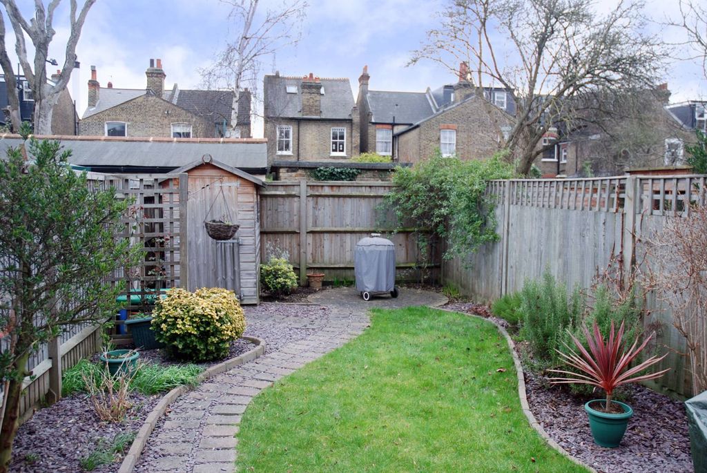 Property photo 3 of 13
