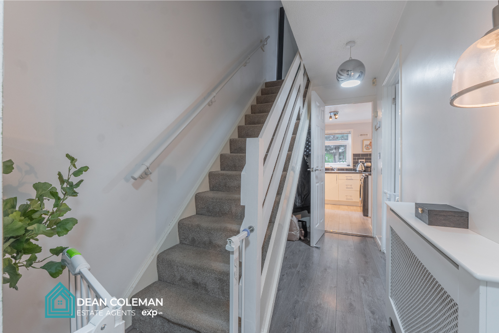 Property photo 3 of 23