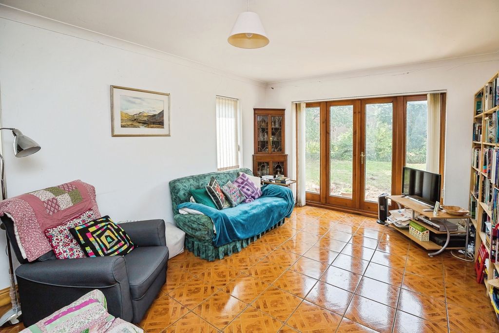 Additional image 8 of 4 bed detached house for saleSpringfield Court, Gresford, Wrexham LL12