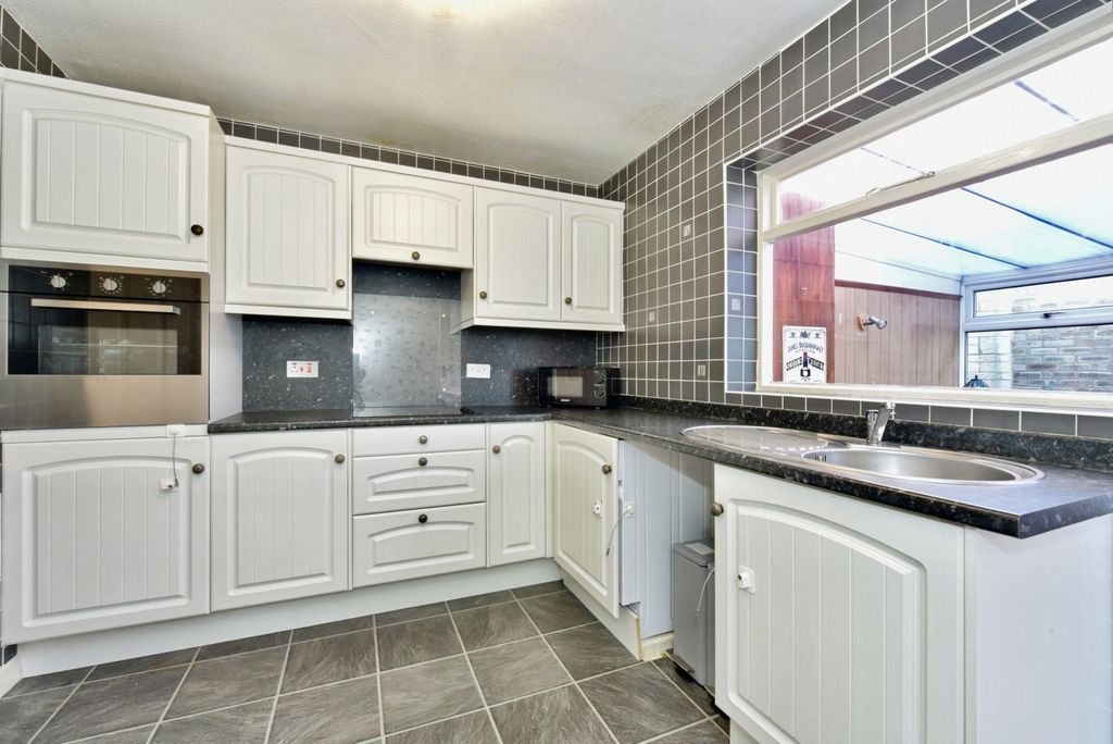 Property photo 3 of 15 Pbox-Img.Jpg