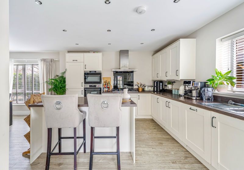 Property photo 3 of 36 Photo 15