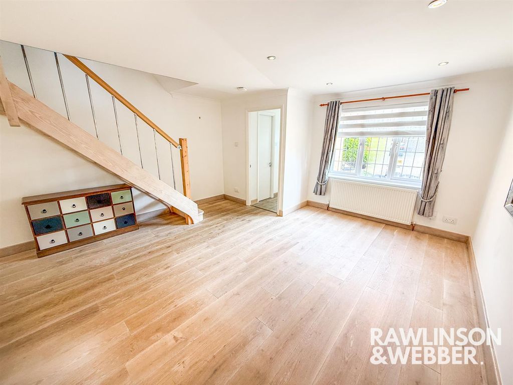 Property photo 2 of 16 Img_2378.Jpg