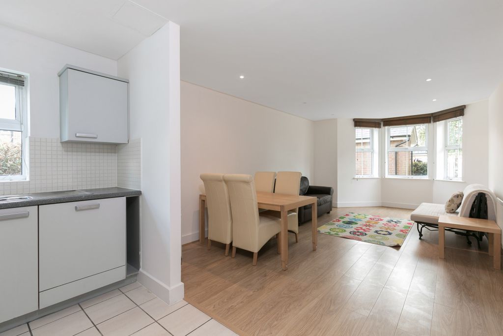 Property photo 1 of 7 1