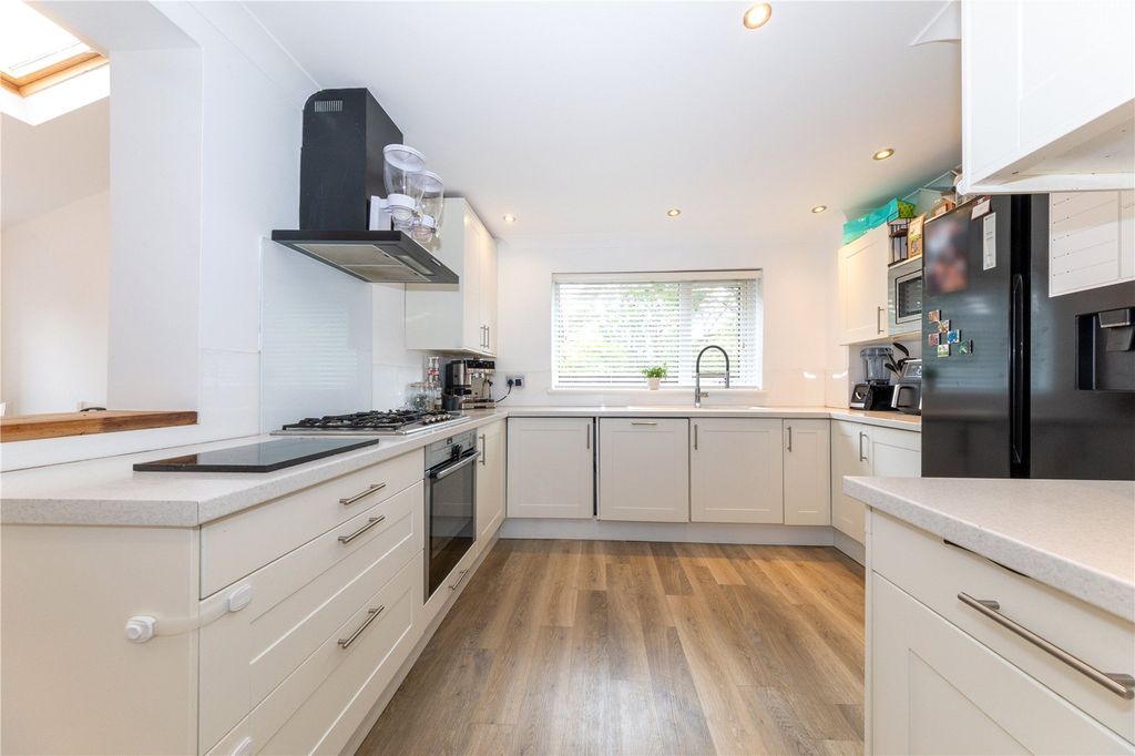 Property photo 2 of 15 Kitchen