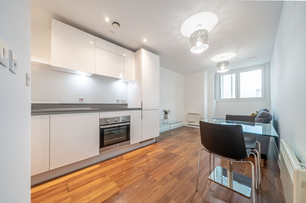 Property photo 1 of 13 Avery 100002