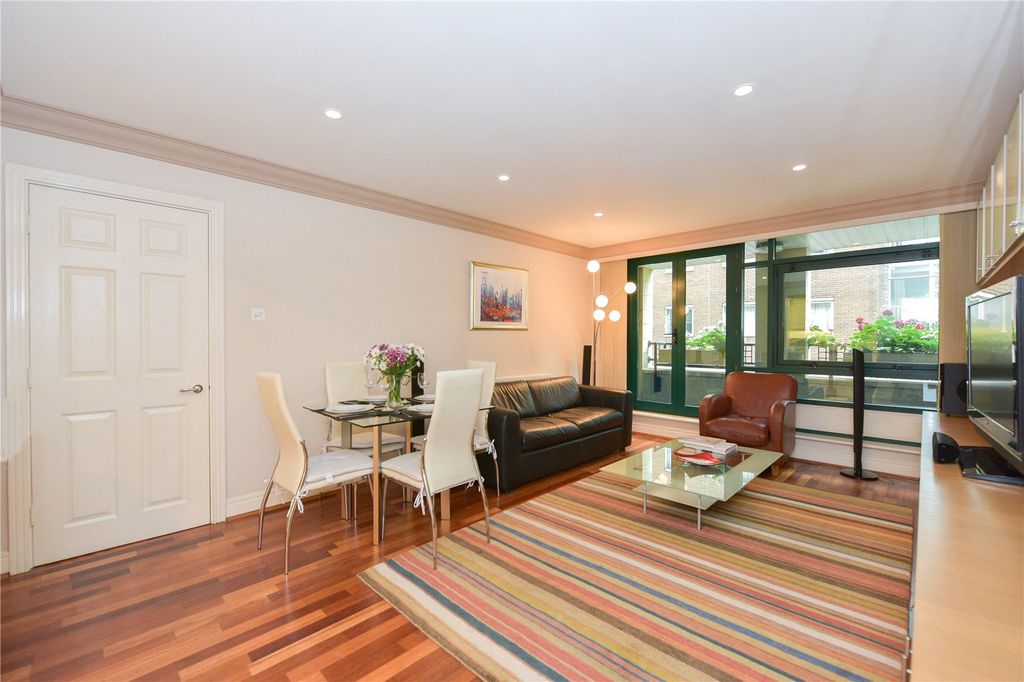 Property photo 1 of 15 Picture No. 02