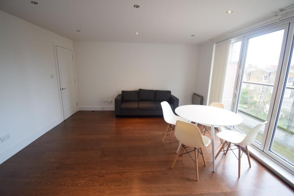 Property photo 3 of 6