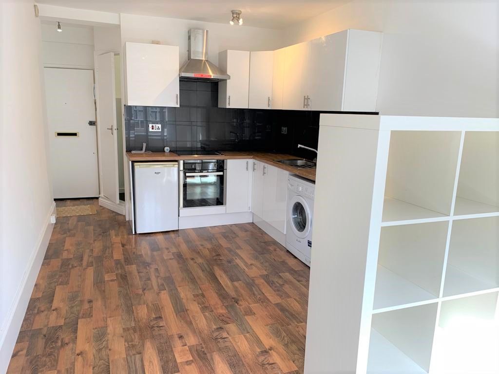 Property photo 2 of 7 Photo 7