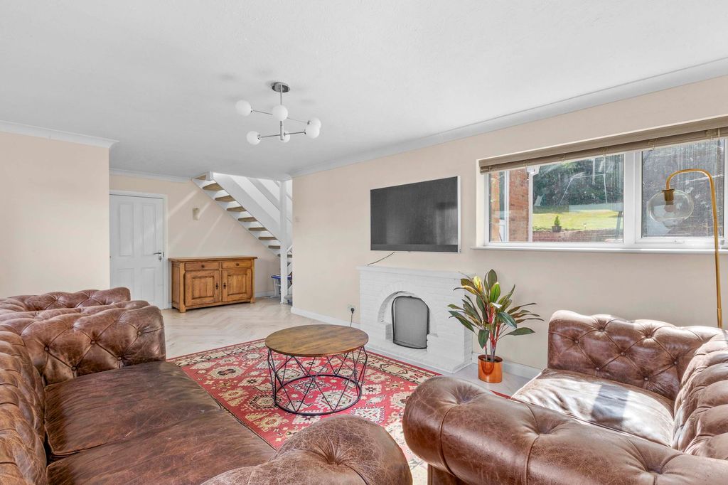 Property photo 3 of 15