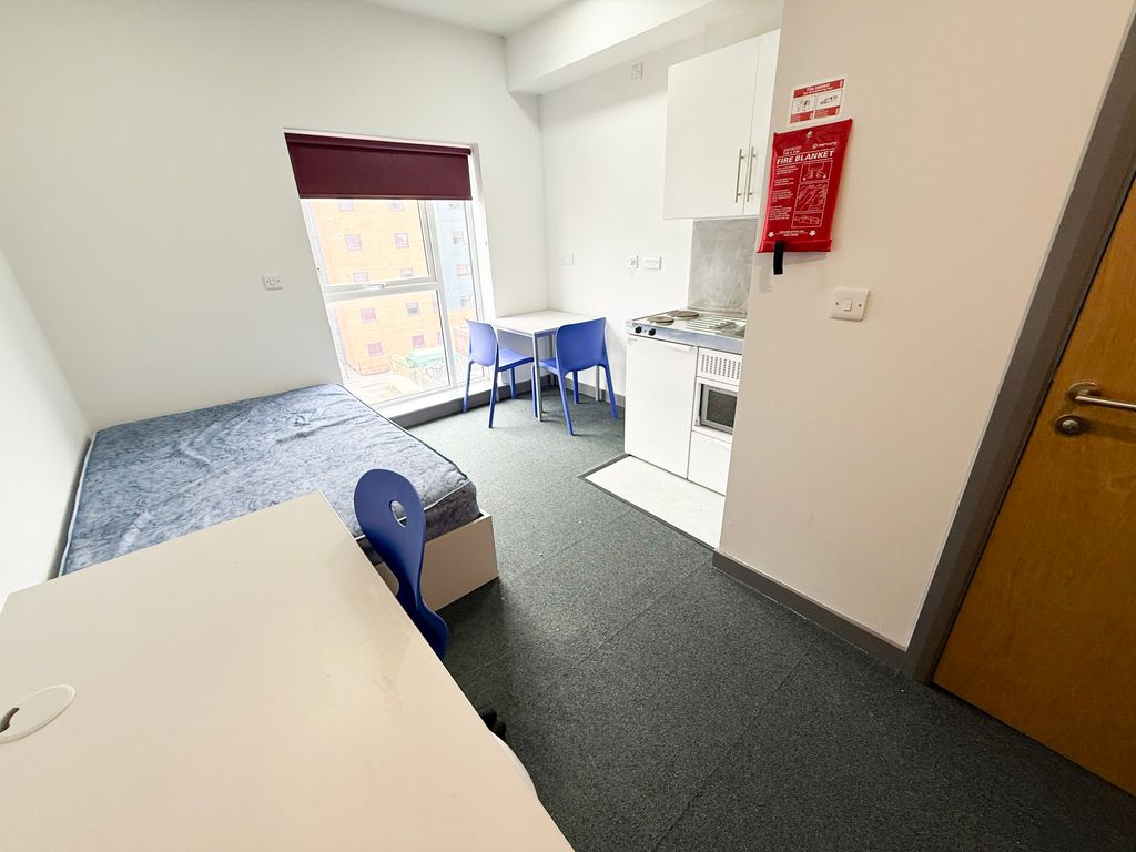 Property photo 2 of 10 Img_2618