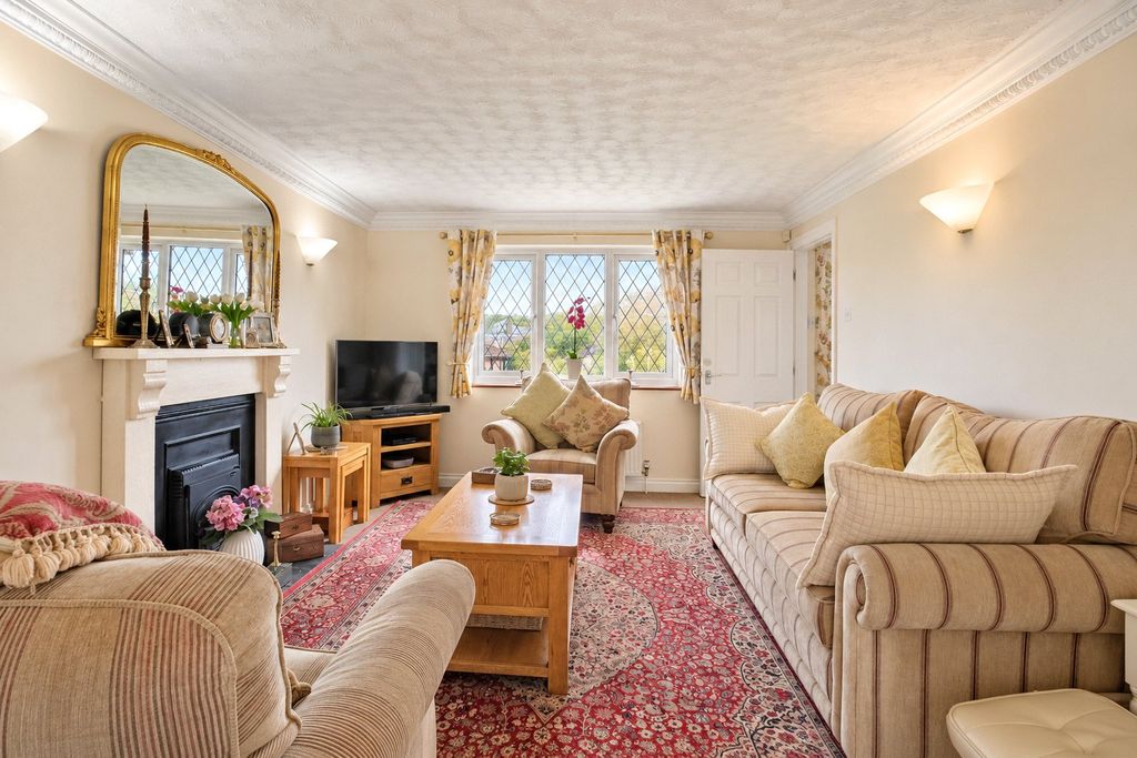 Property photo 3 of 18 Picture No. 24