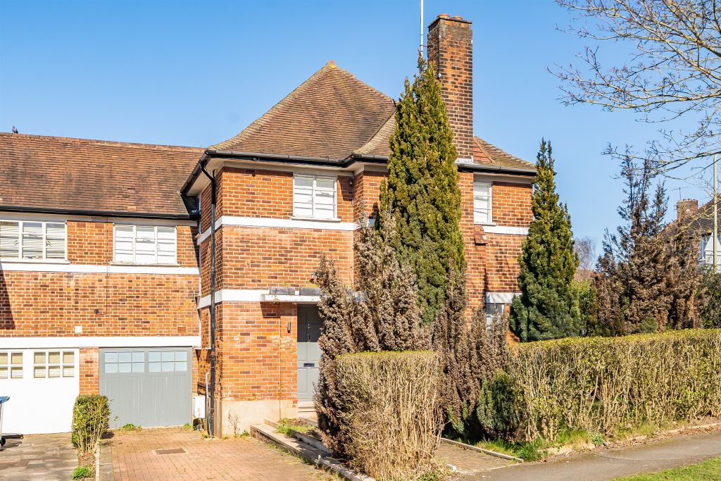 Property photo 1 of 19