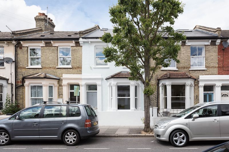 Property photo 3 of 11 Photo 5