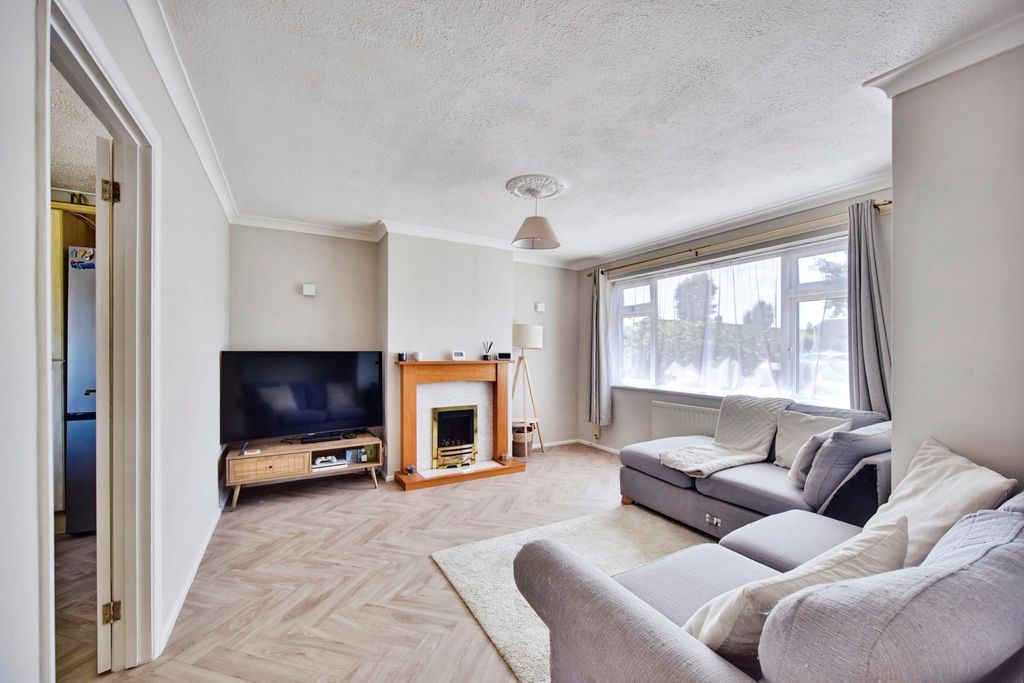 Property photo 1 of 12 Pbox-Img.Jpg