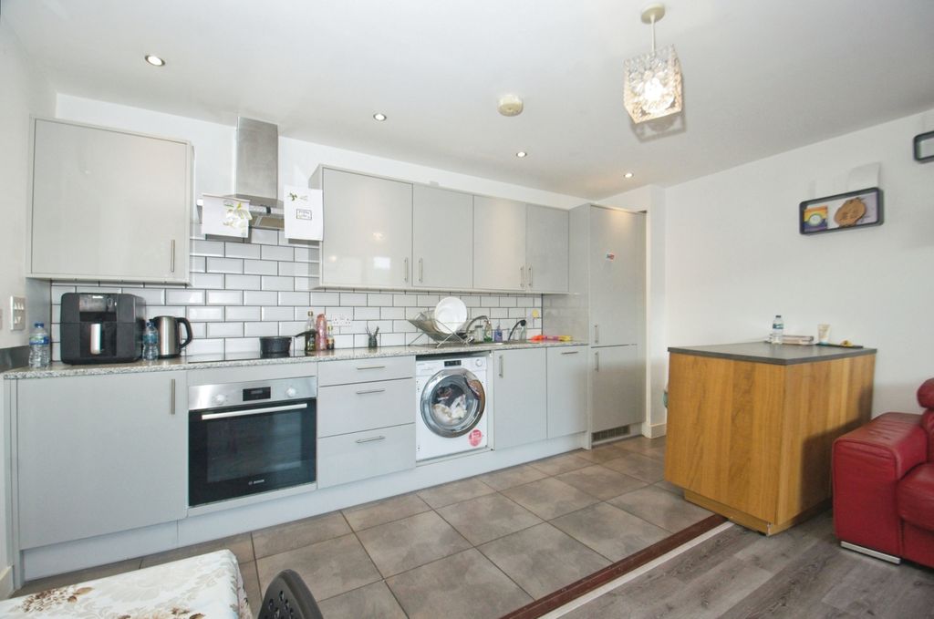 Property photo 3 of 17 Open Plan Kitchen
