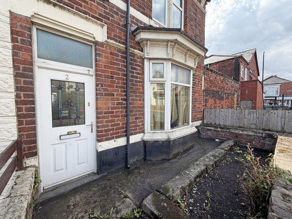 Property photo 2 of 23