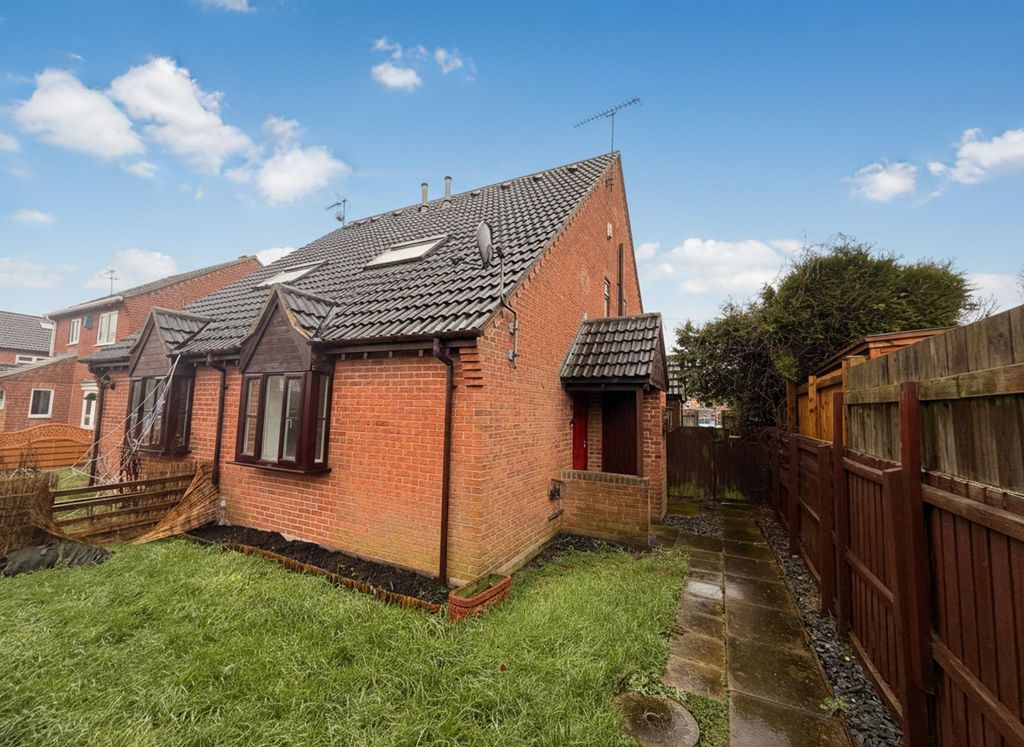 Property photo 1 of 16 Front