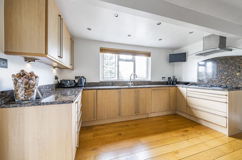 Property photo 3 of 18 1139816 (14).Jpg