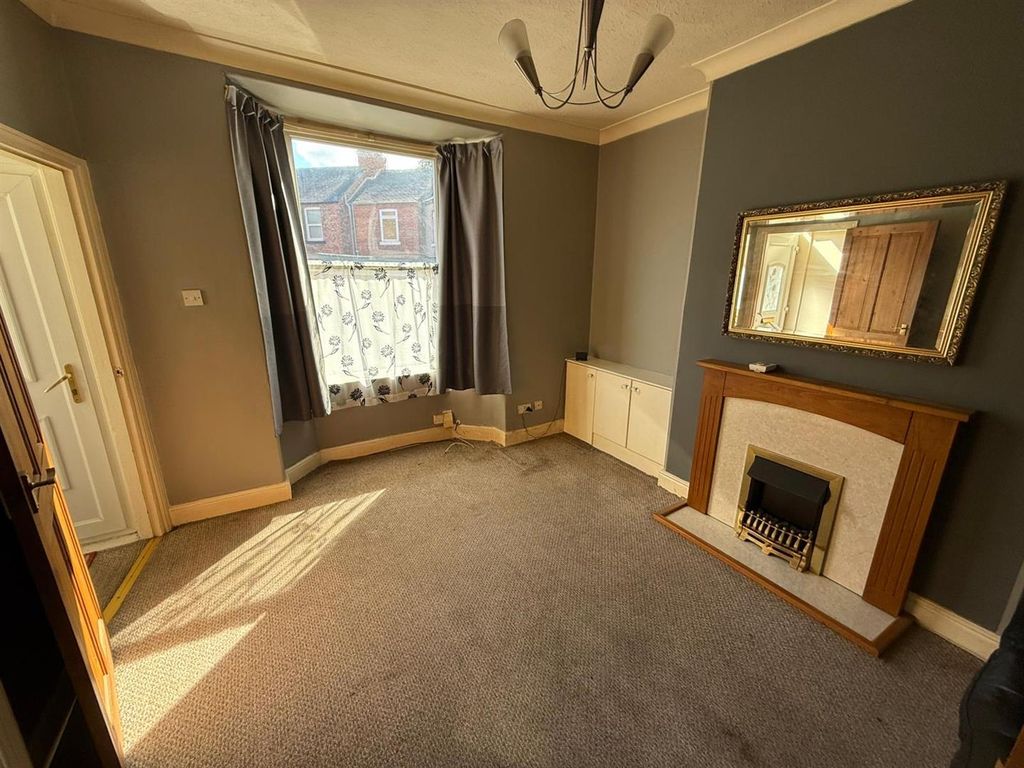 Property photo 3 of 7 7Df724Af-4B6A-44Ba-Ac8F-907F6Fed1553.Jpg